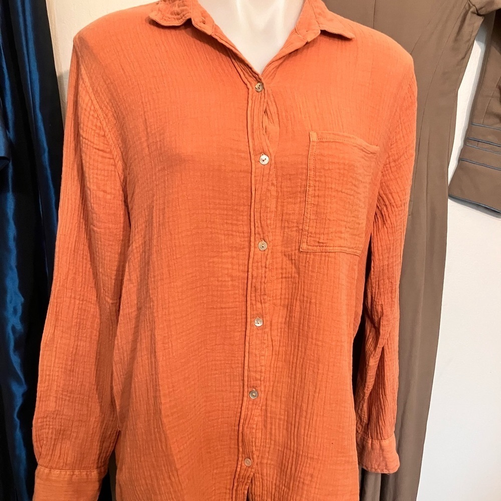 Lola River anthropology XL 100% cotton textured long sleeve shirt.